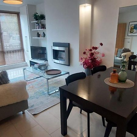 Elegantly Refurbed 2Bd In Shankill - 3Km From Bray دبلن المظهر الخارجي الصورة